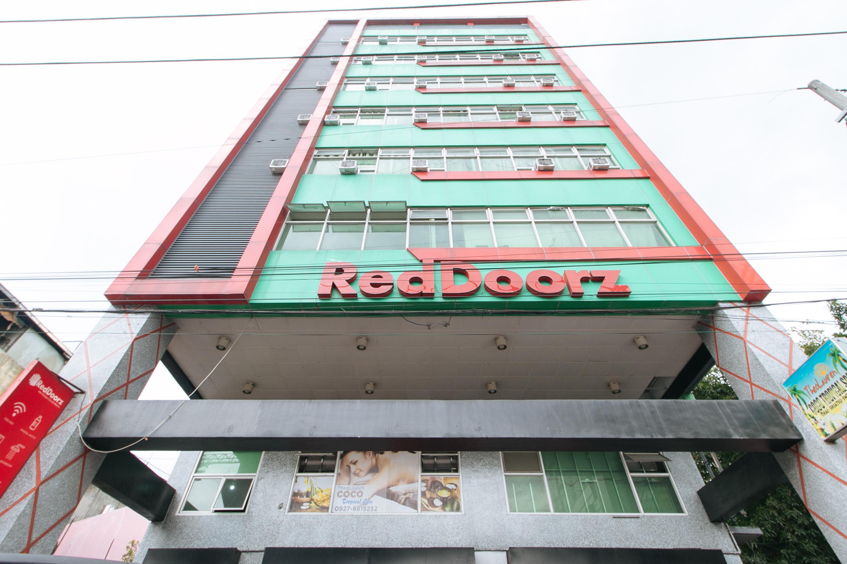Reddoorz Near Quiapo Church Manila Eksteriør billede