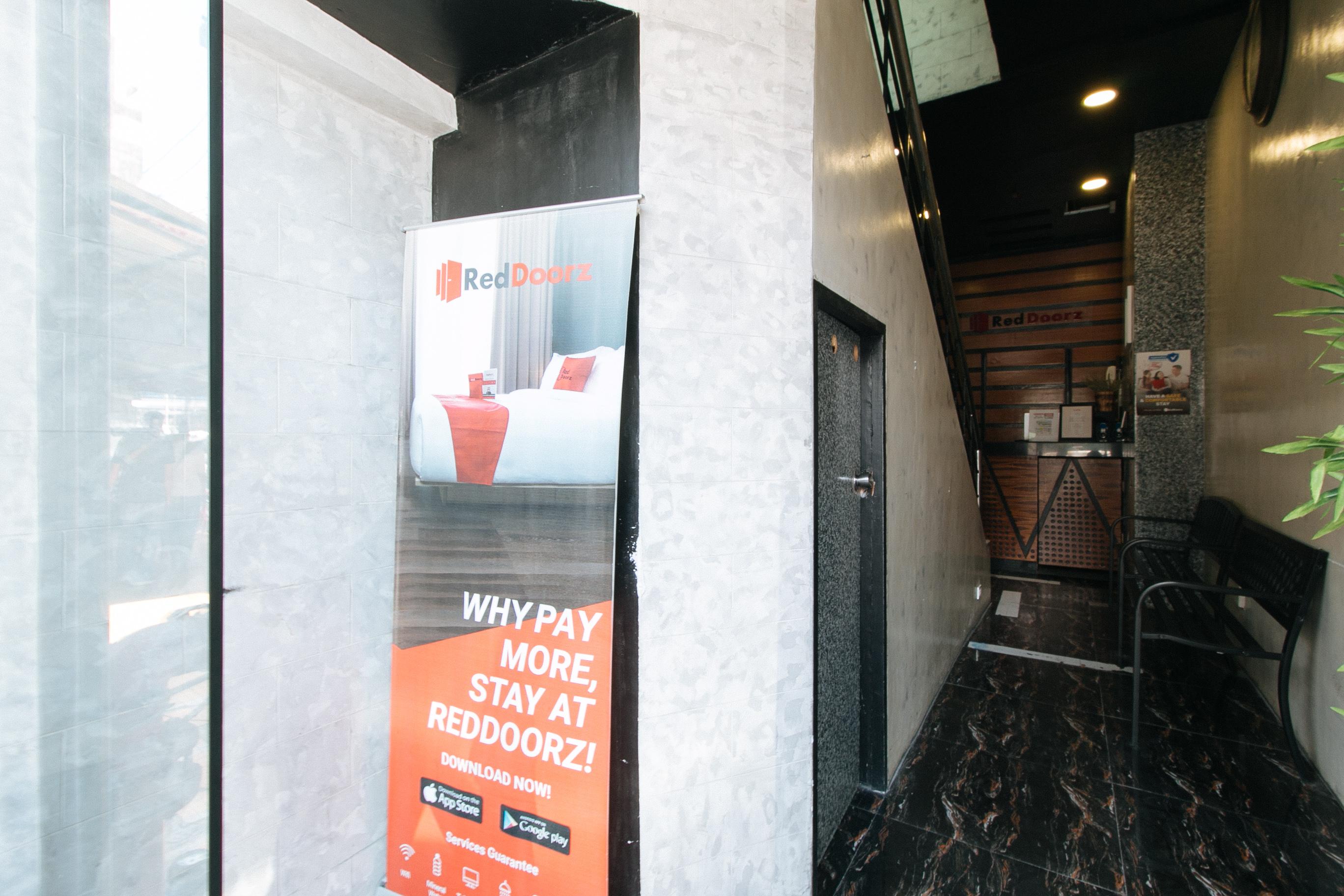 Reddoorz Near Quiapo Church Manila Eksteriør billede