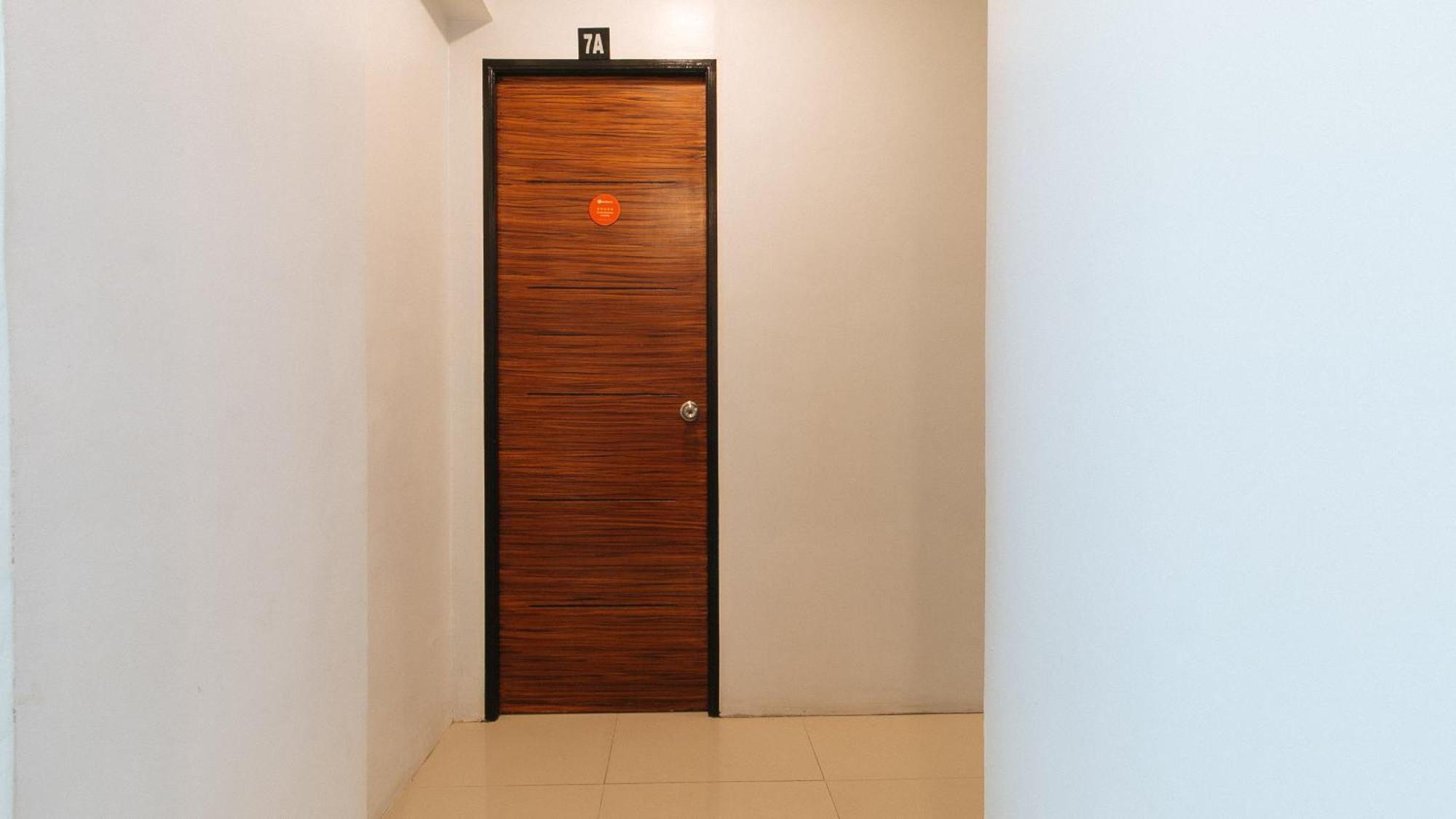 Reddoorz Near Quiapo Church Manila Eksteriør billede